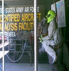 Alien Store Front Display in Roswell  2003  Photo by BUFO Paranormal & UFO Radio