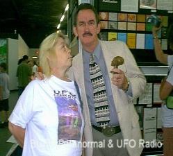 Derrel Sims Speaking on Abductees and Implants at his booth in Roswell 2003. Click Picture to go to  Derrel's site.